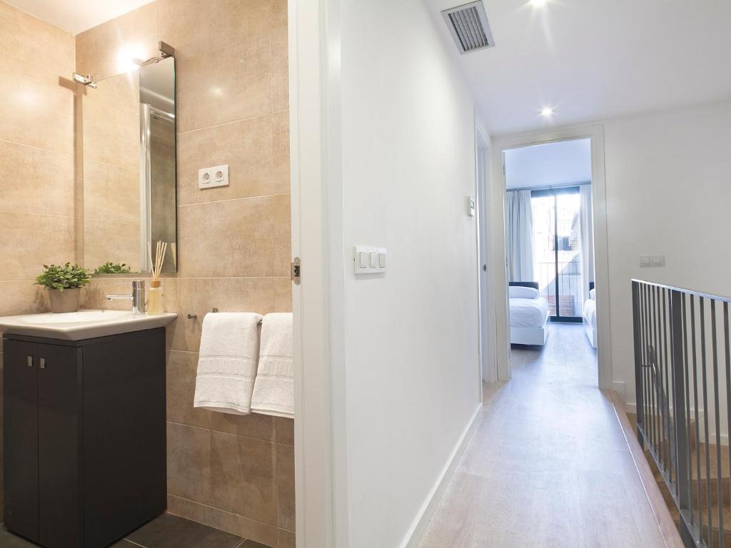 Apartment Sleep Eixample By Barcelona